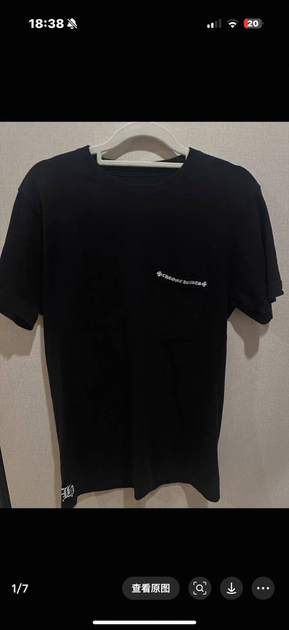 футболка черного цвета с карманом